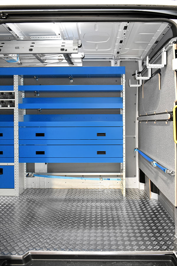 Soluzioni personalizzate per furgoni MAN TGE L4 H3 da Syncro System Friuli